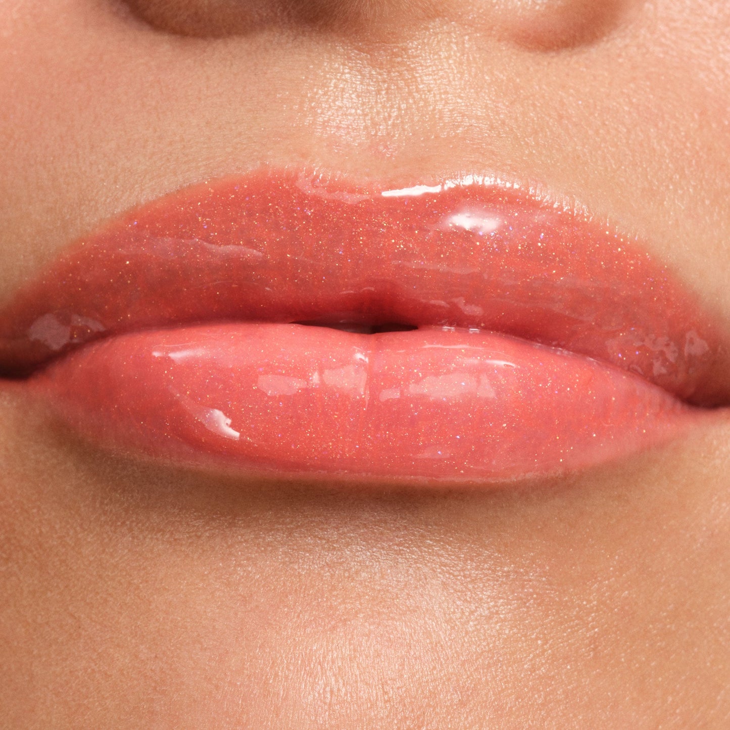 phyto-glow-lip-balm-shimmer-comet-a3 NATR-60140-Phyto-Glow-Lip-Hover-Comet.jpg