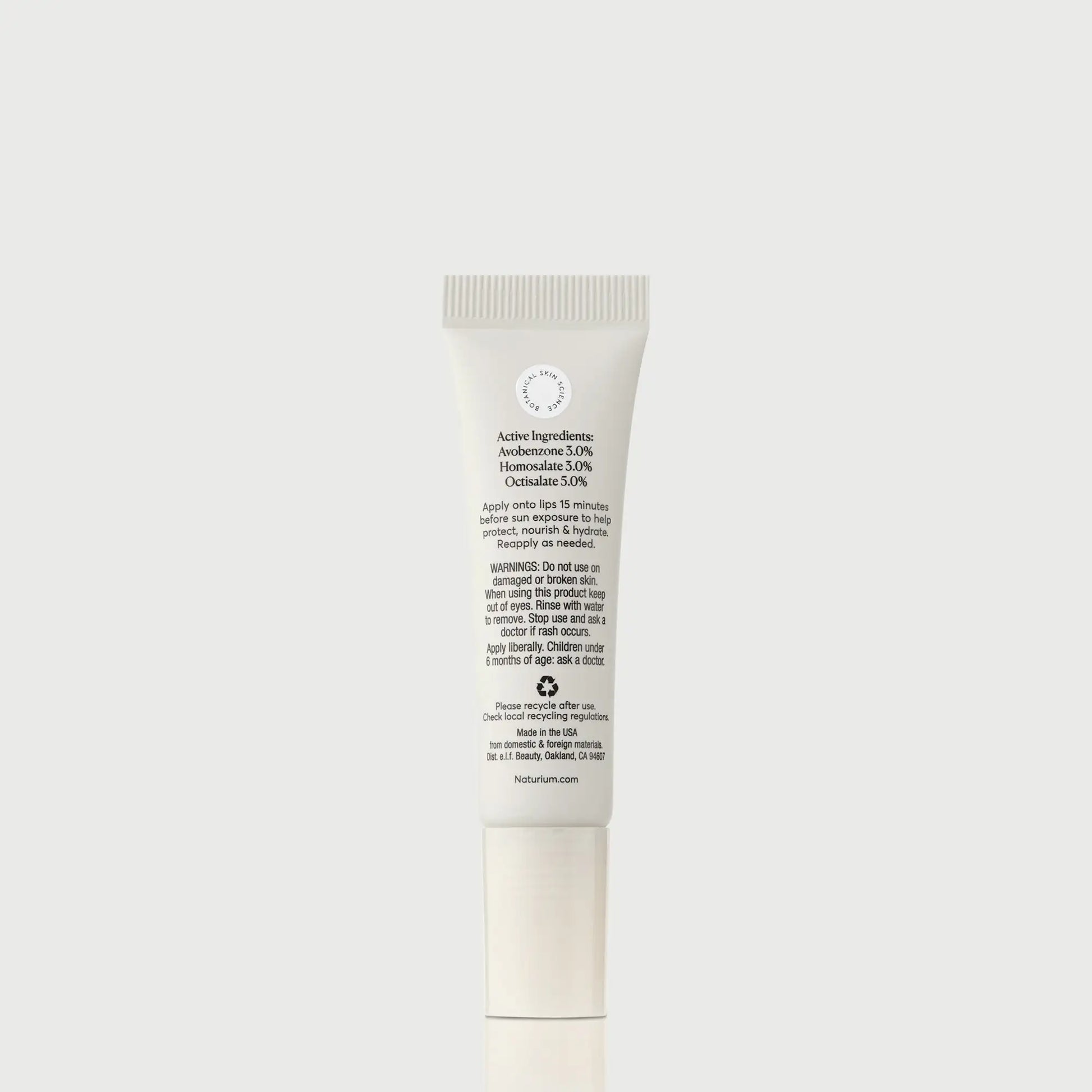 phyto-glow-lip-balm-spf-45-clear-l3 NATR-10124_PhytoGlow_SPF_Clear_primary_capon_back_bonebkgd_1.webp